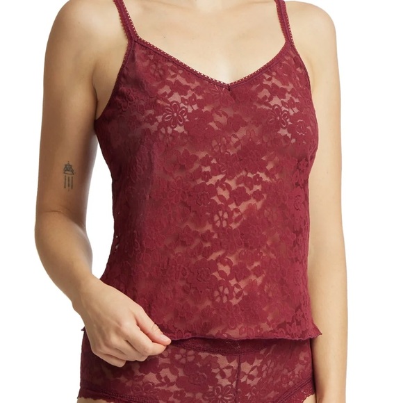 DAILY LACE™ STRAPPY CAMI - LIPSTICK Women's Lace Camisole Plus Size 1X New NWOT - Picture 1 of 5